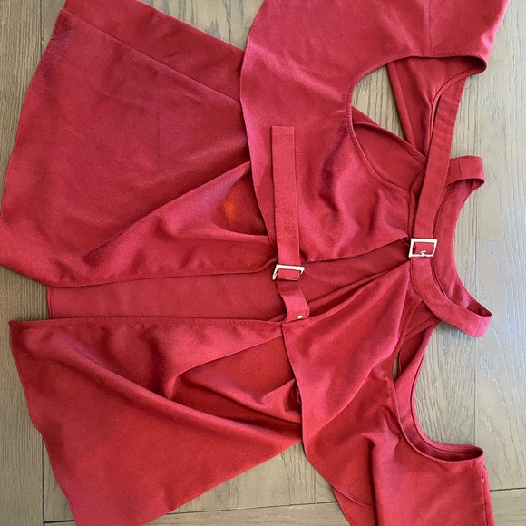 Red draped shirt - Picture 2 of 2